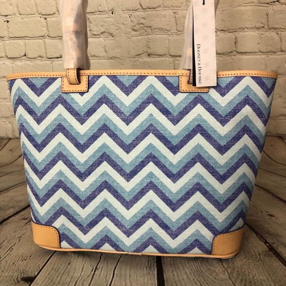 Dooney & Bourke Small Leisure Shopper Blue Chevron - Picture 5 of 16